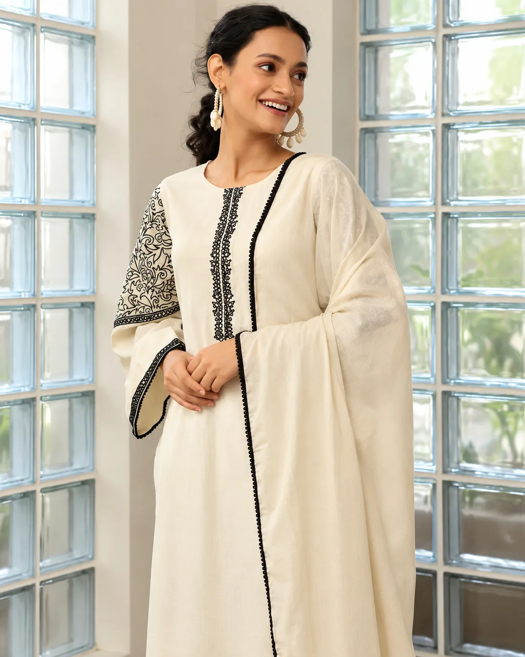 Women’s Ivory Cream Embroidered Kurta Pant Set with Matching Dupatta — 2